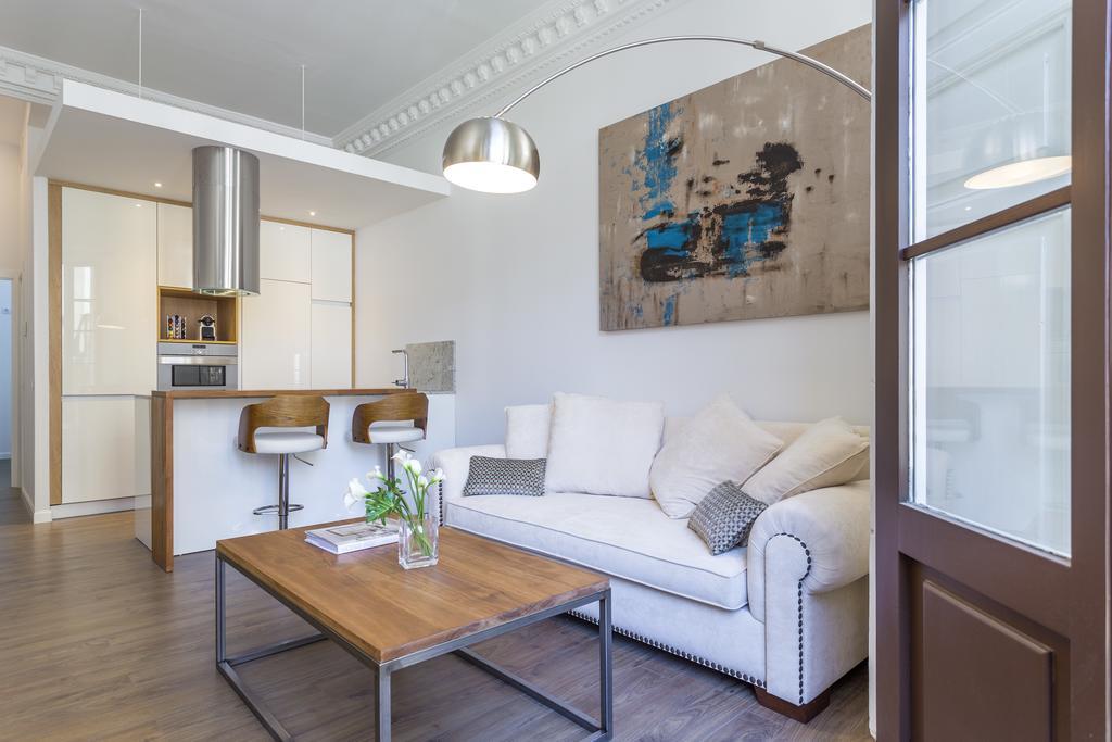 Puerta Del Sol Center Apartman Madrid Kültér fotó